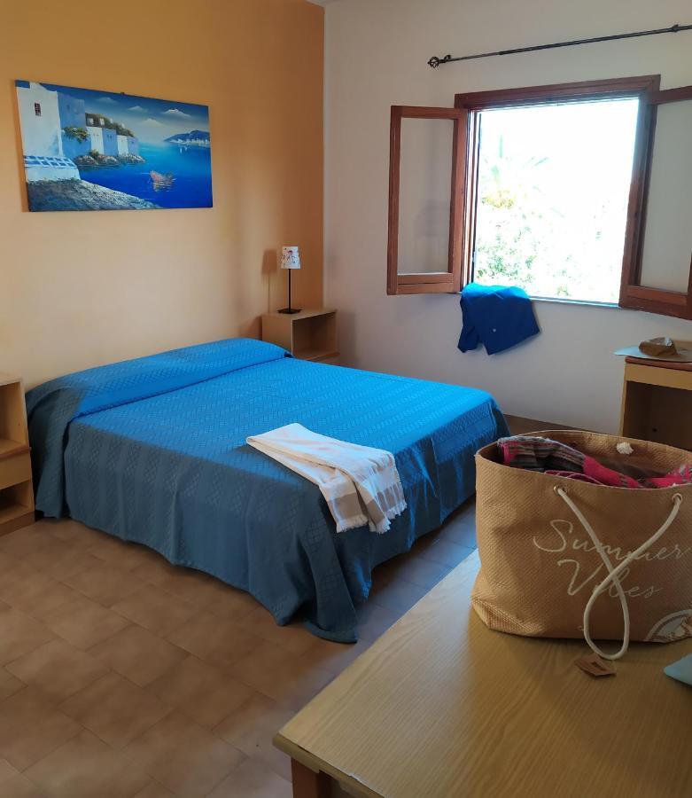 Testa Di Monaco - Basic Beach Accommodations Capo d'Orlando Exterior photo
